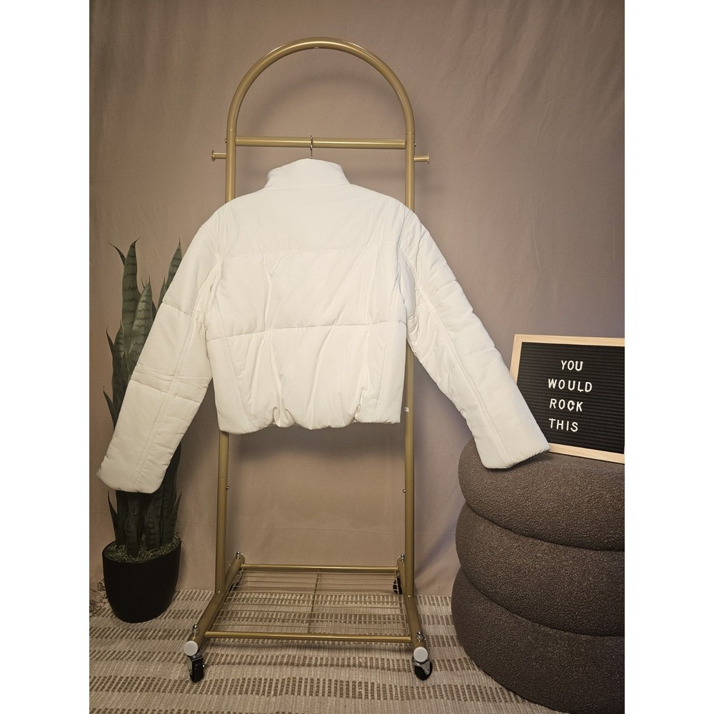 TravisMathew Womens White Quilted Puffer Jacket Full Zip Cropped 1LB007 Size M - Picture 2 of 7